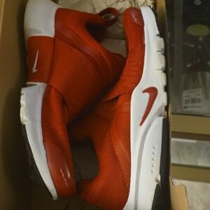 Nike Preston Extreme (GS) Dynamic Red and White Athletic Shoes
